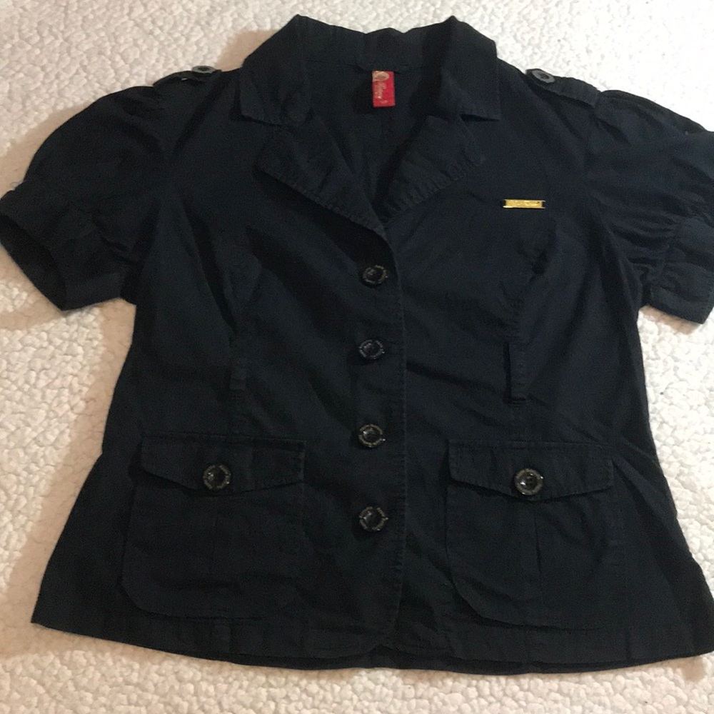 Trendy Shirt by Apple Bottoms